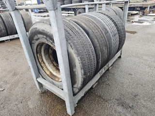 HANKOOK CONTINENTAL.HIFLY gOODYEAR. 385/65 R 22.5 ON RIM 2000 - N/A imagem 5