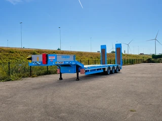 Onder AGM3 - 56 Ton trailer - Export trailer 3M width 2026 te koop