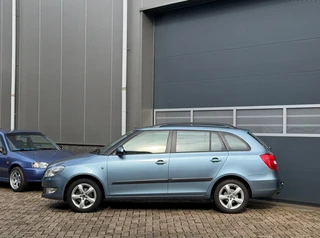 Škoda Fabia 2011 - Combi 1.2 TSI Ambition bj.2011 Airco|CcTrekh|Dealer oh|Nap. afbeelding 2 miniatuur