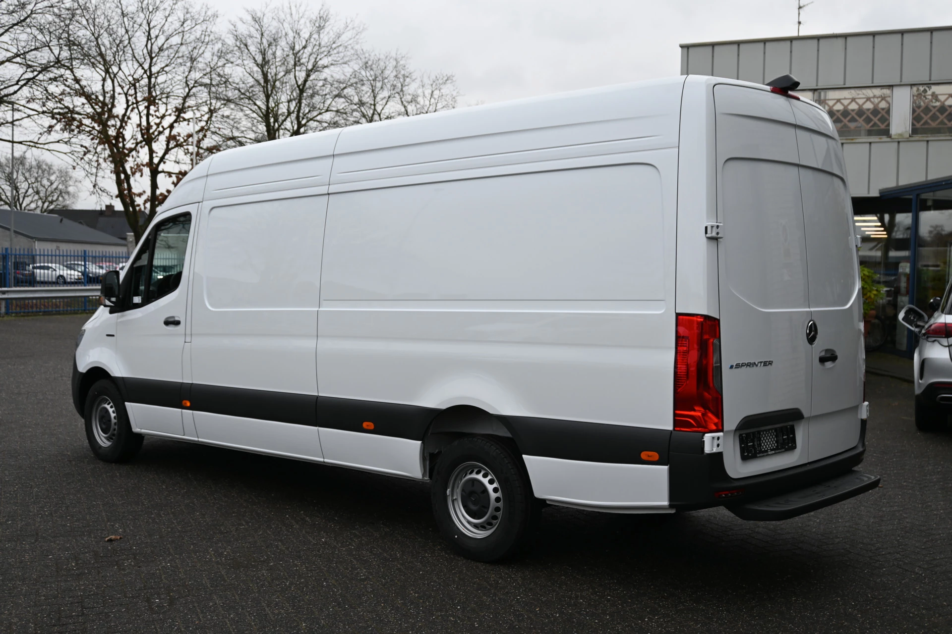 Mercedes-Benz eSprinter 2026 - 314 L3H2 RWD Pro 81kWh imagem 7