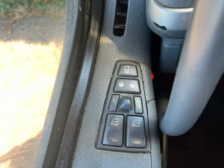 Volvo FM 2005 - 9 6X2R obrazek 31