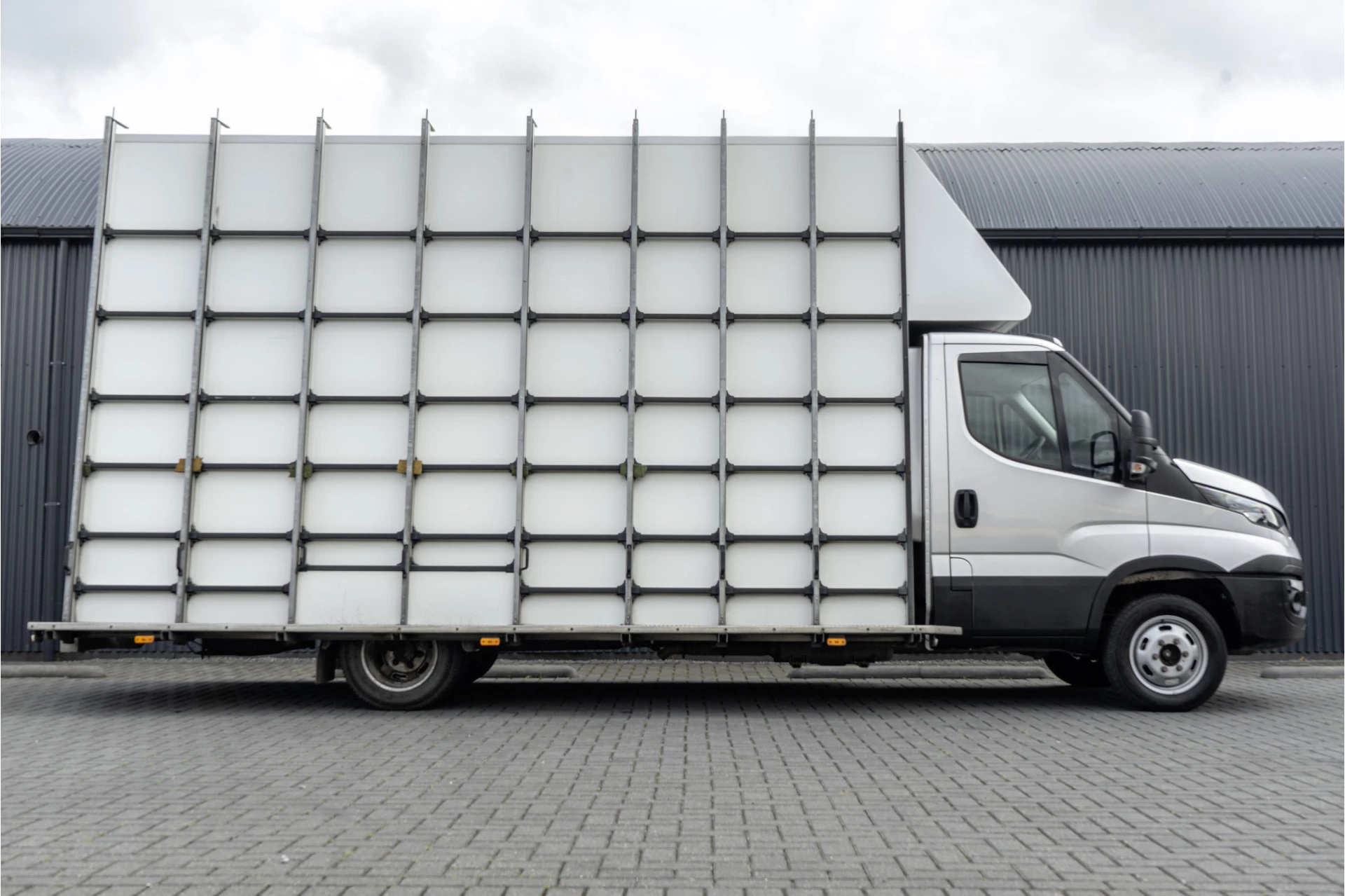 Iveco Daily 2018 - 50C18 | Glasresteel | Automaat | 180 PK | Camera | Navigatie | Cruise | Airco | Tachograaf | Euro 6 afbeelding 7