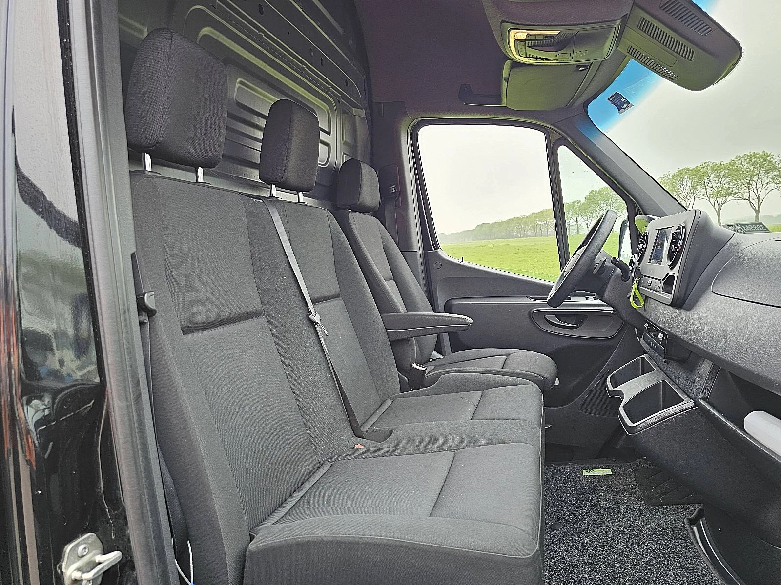 Mercedes-Benz Sprinter 2023 - 315 zdjęcie 7