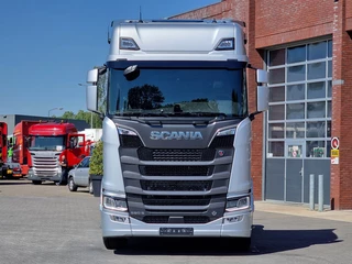Scania S 2026 - 590S V8 NGS Highline 4x2 - Full spec - New - Retarder - Full air - Night clima zdjecie 2
