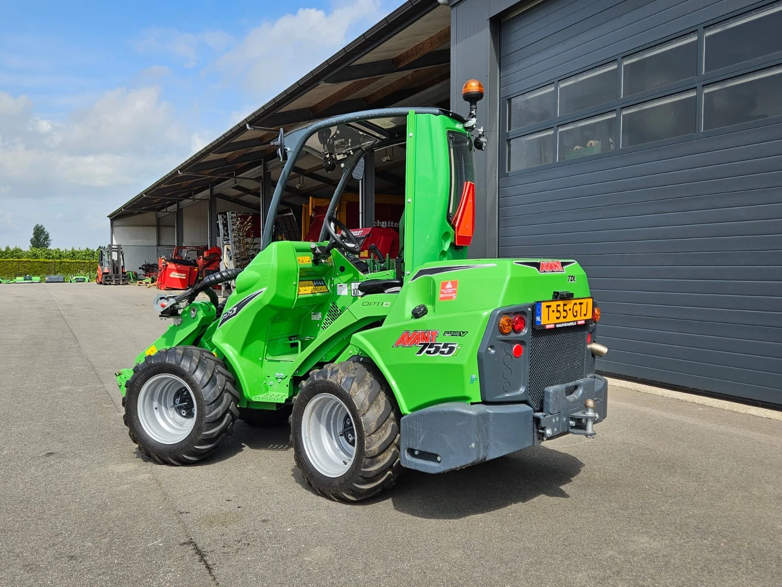 Avant 2025 - 755i TDL+ Mini-shovel afbeelding 5