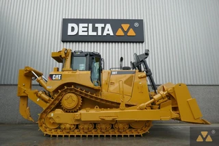 Caterpillar 2015 - D8T image 2 thumbnail