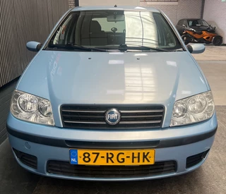 Fiat Punto 2005 - 1.4-16V Dynamic - Elektr.Ramen - Airco obrazek 4