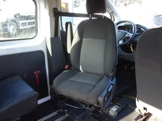 Ford 2,2 TDCI 2014 - CUSTOM,HANDBAK,ROLSTOELLIFT obrazek 11