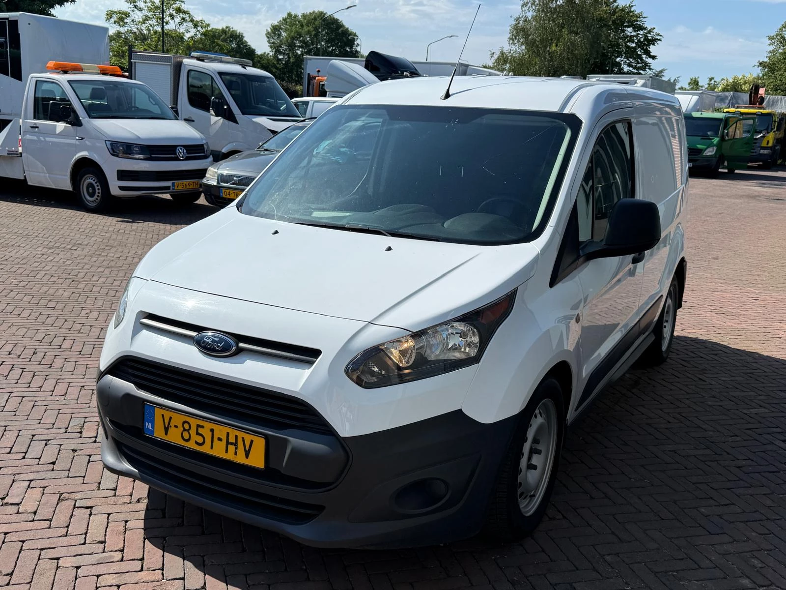 Ford Transit Connect 2017 - 1.5 TDCI L1 AC Cruise Euro 6 1e eigenaar recent onderhoud gehad afbeelding 8