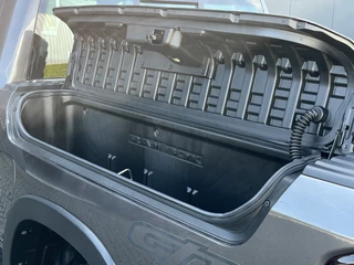 Dodge Ram Pick-Up 2024 - 5.7i V8 HEMI eTorque 400PK CREW CAB REBEL GT | BPM VRIJ | RAMBOX | LUCHTVERING | LPG | LAADBAKKLEP | TREKHAAK | PANODAK | 360CAM | DIGITAAL DASHBOARD afbeelding 21