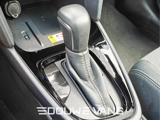 Toyota Yaris Cross 2022 - Hybrid FWD Adventure Panorama Carplay afbeelding 19