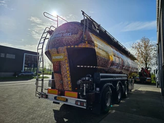 Feldbinder EUT 60.3 2014 - Eut 60.3 Food 60.000 liter 4 comp Apk 12-2026 image 5