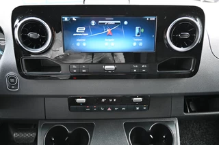 Mercedes-Benz eSprinter 2025 - 320 L2H2 RWD Select 81kWh immagine 5