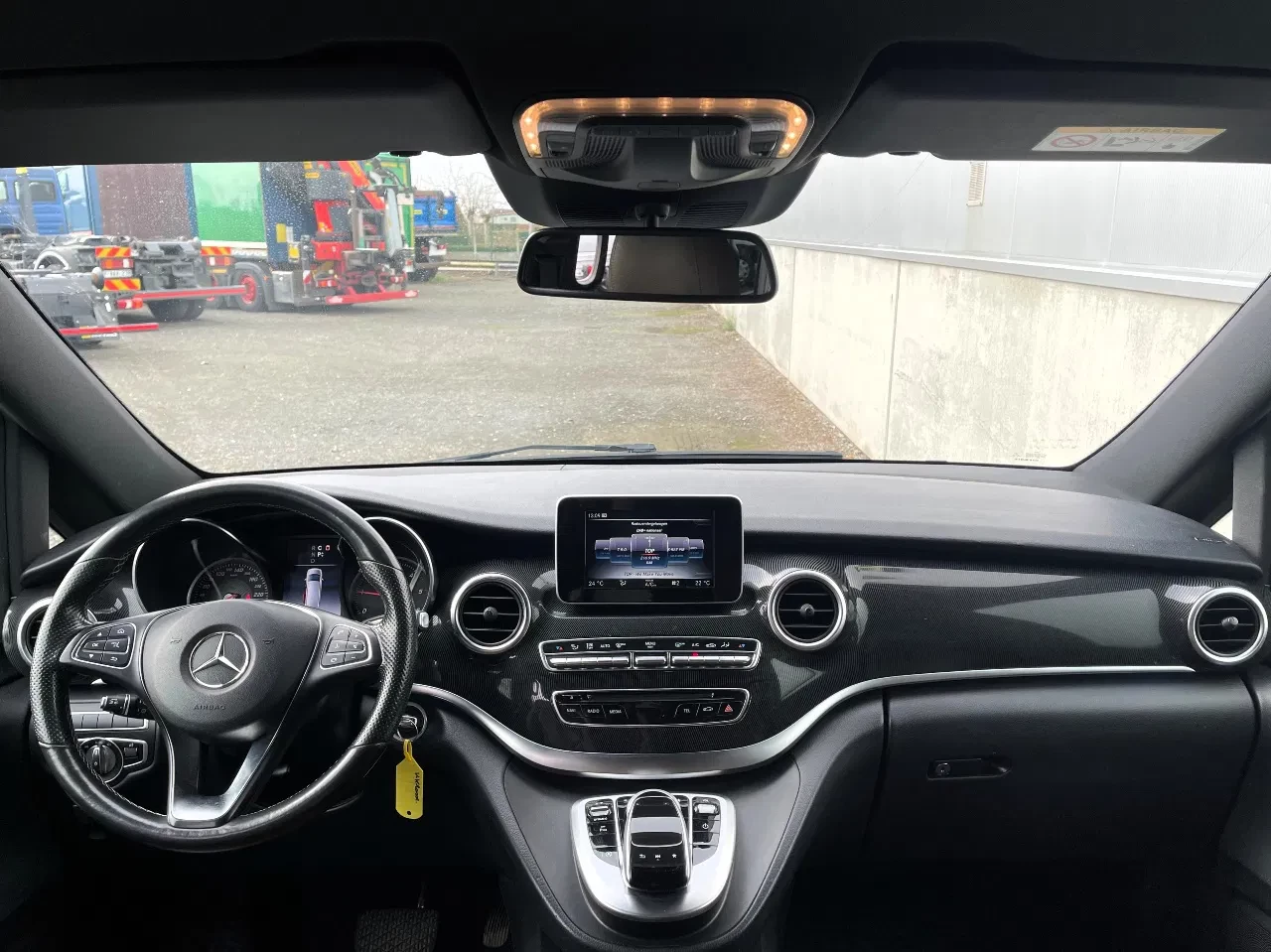 Mercedes-Benz V-Klasse 2019 - 250d*lichte vracht*dodehoekassistent*attention assist*zetelverwarming afbeelding 4