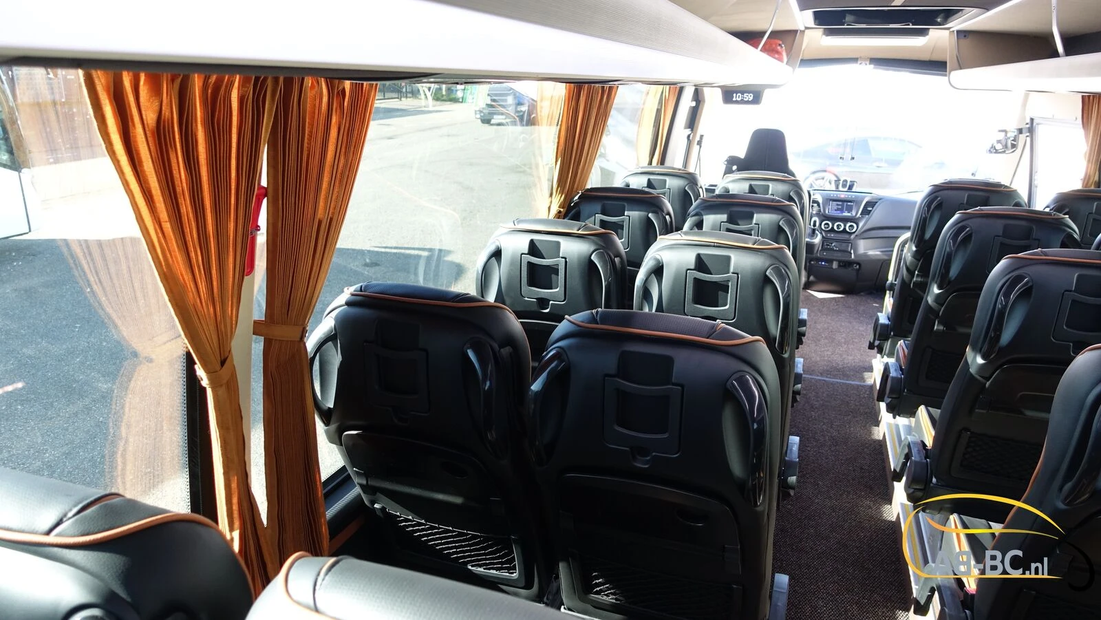 Iveco Rosero First Busworld Edition 31 Seats EURO 6 2026 afbeelding 81