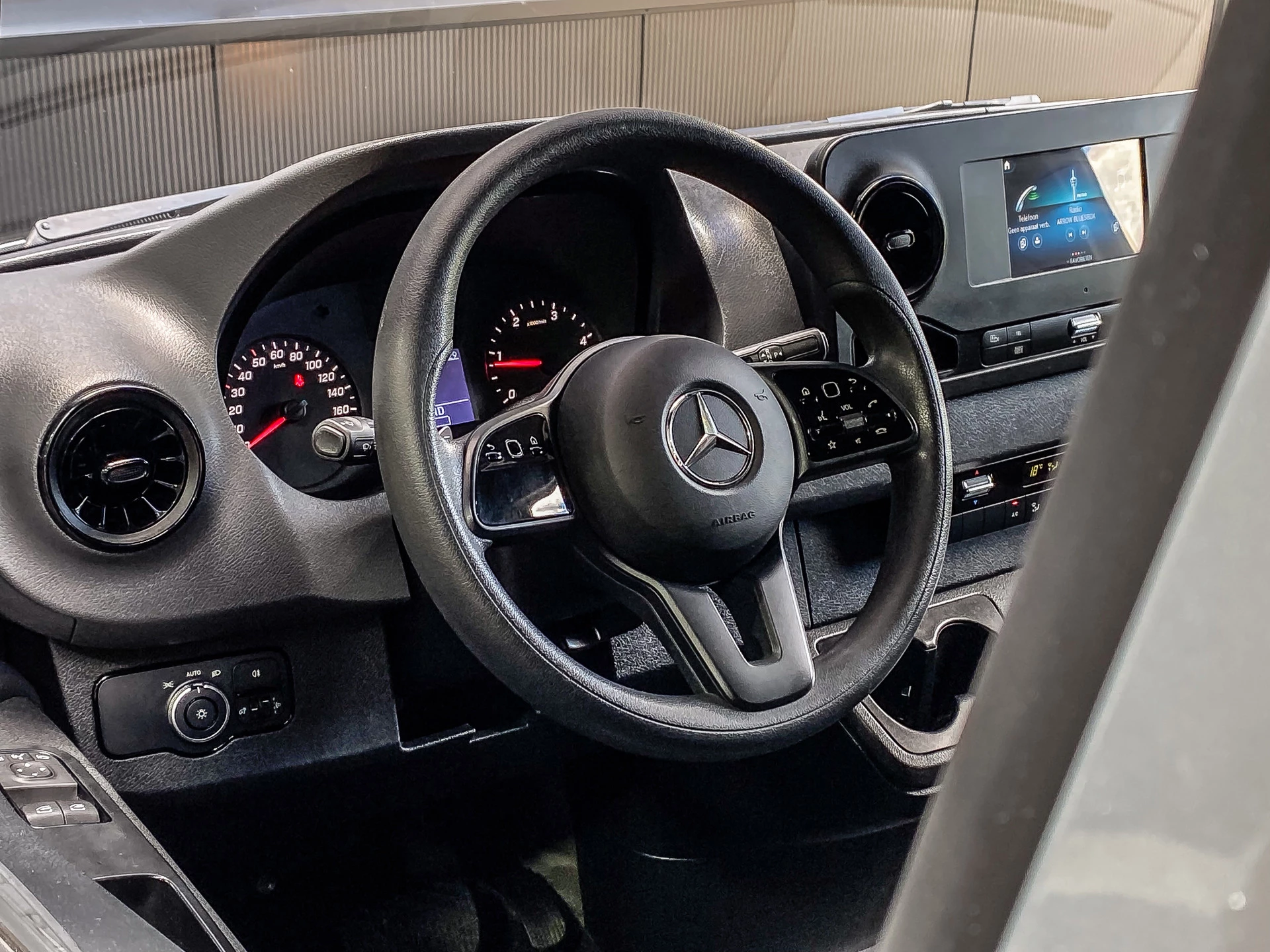 Mercedes-Benz Sprinter 2022 - 1.9 CDI 150PK Automaat L2H2 Bestelwagen afbeelding 47