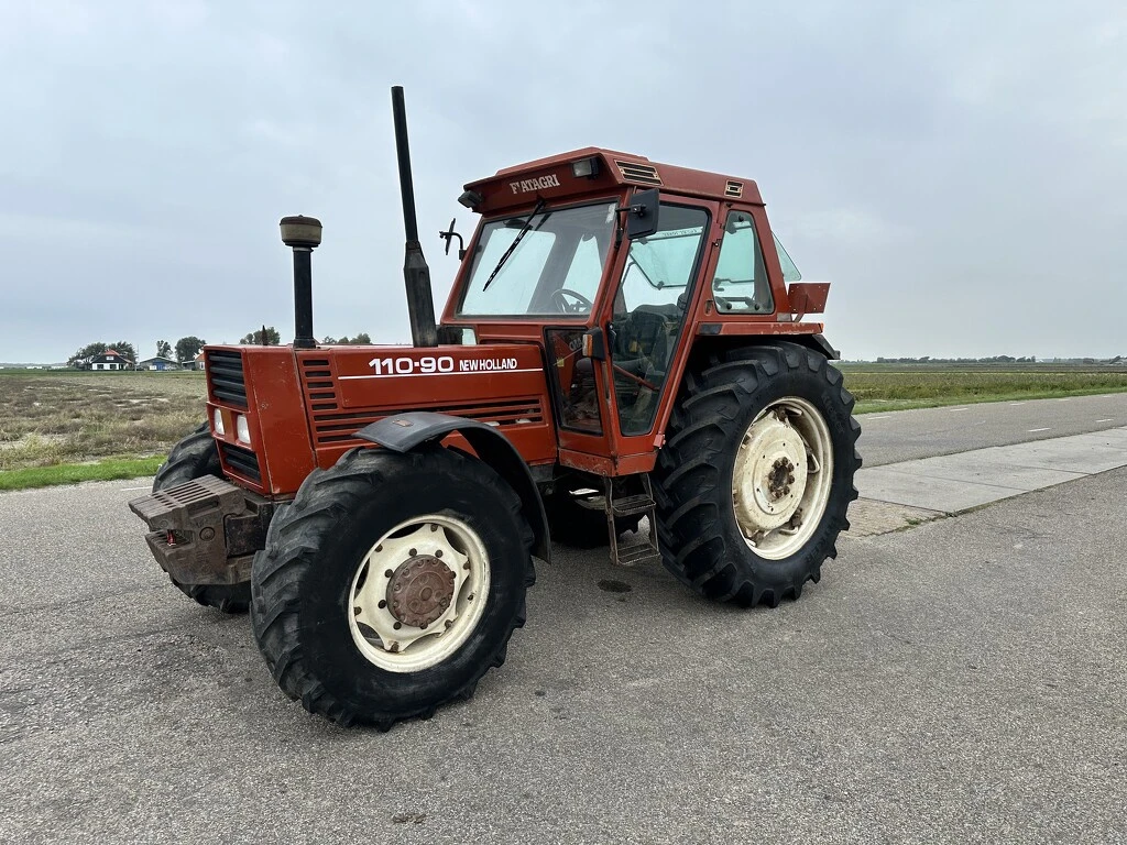New Holland 110-90 DT 1995 image 1