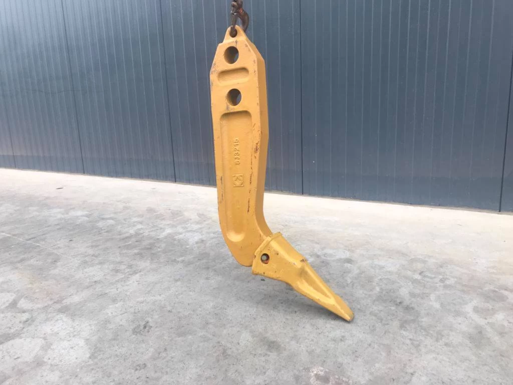 Komatsu 2026 - D61 Shank imagem 3
