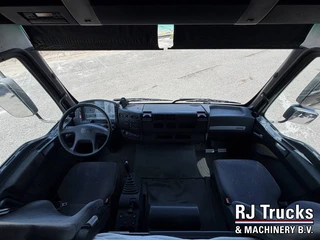 MAN TGA 2001 - 26.410 XXL 6x2 - Chassis | Retarder | Alcoa | Low Mileage | NL Truc image 42