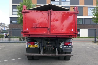 MAN TGS 2014 - 26.480 | 6X6 | 2 Side Tipper + Hydraulic dust cover | PALFINGER Q170Z84TI + Easy fold | 665130Km | 2014 | Full Steel | Drum brakes | Trailer coupling | TUV/MOT/APK 08-2026 | NL-Truck obrazek 6