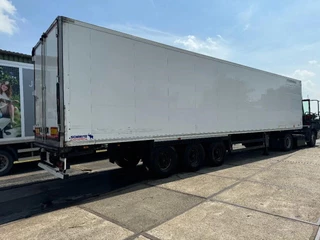 Schmitz Cargobull Schmitz Cargobull PRICES FROM €6950 TO €8950 2012 - N/A obrazek 4