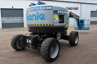 Genie 2015 - Z62/40 Valid inspection, Diesel, 4x4 Drive, 20.9m image 2 miniature