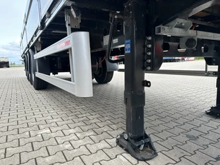 Kässbohrer N/A 2026 - NEW HEAVY DUTY FLATBED / TWISTLOCK / ALU DROPSIDES / BPW / NL / APK: 04-2027 obrazek 28