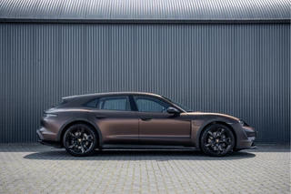 Porsche Taycan 2022 - Cross Turismo 4 | 93kWh | SOH 91% | Luchtvering | Panoramdak obrazek 6