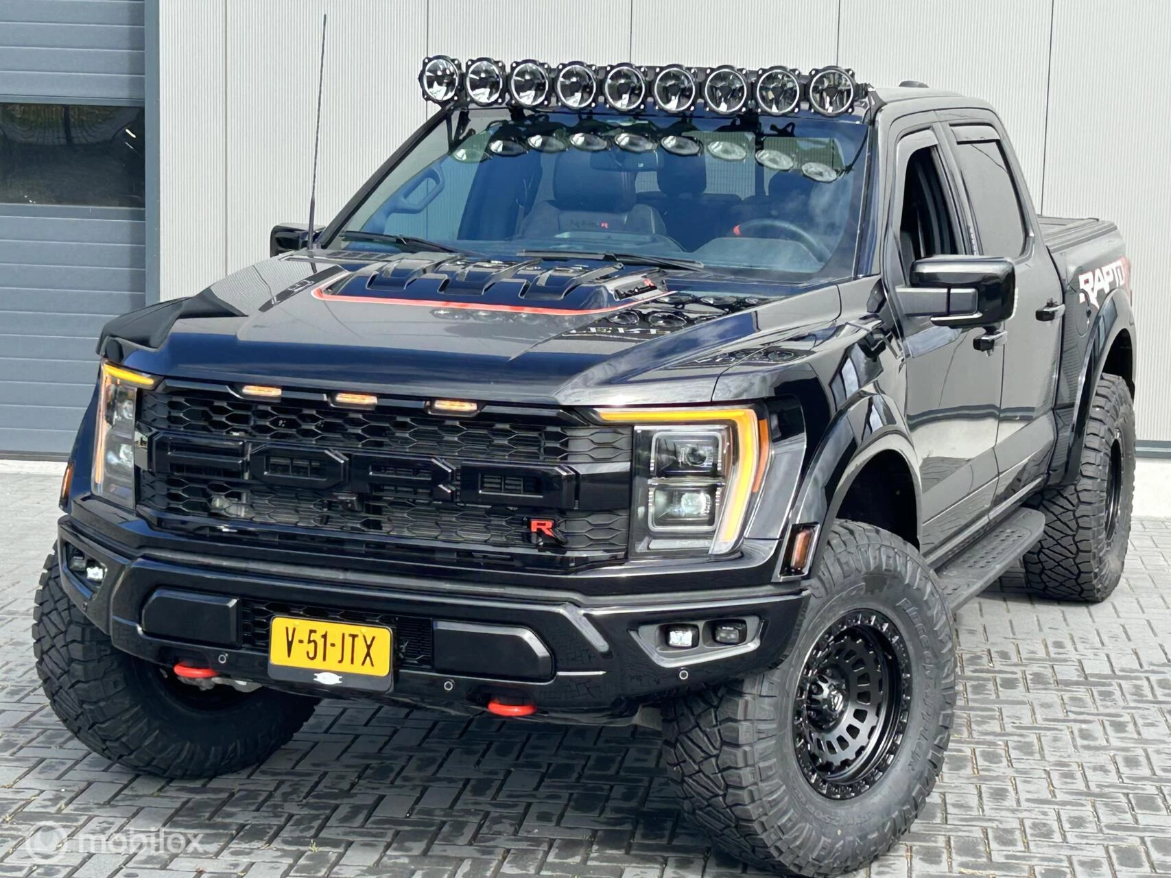 Ford F-150 2024 - USA Raptor R 5.2 Supercharged image 50