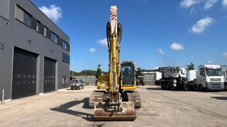 Komatsu HB215LC-1 2012 - N/A obrazek 2