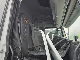 Iveco Stralis 2019 - AS440S40 obrazek 7