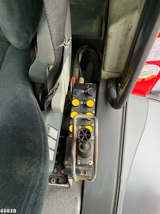 MAN TGS 2014 - 35.400 8x6 Euro 6 HMF 16 Tonmeter Z-kraan bild 18