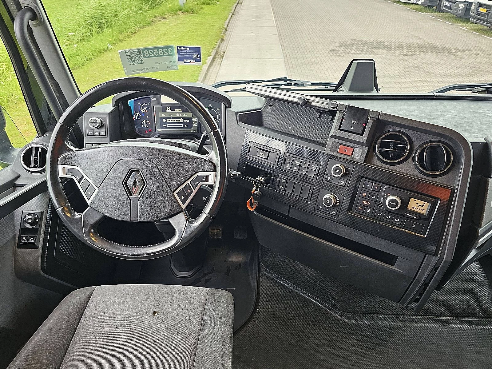 Renault 2022 - T 480 изображение 8