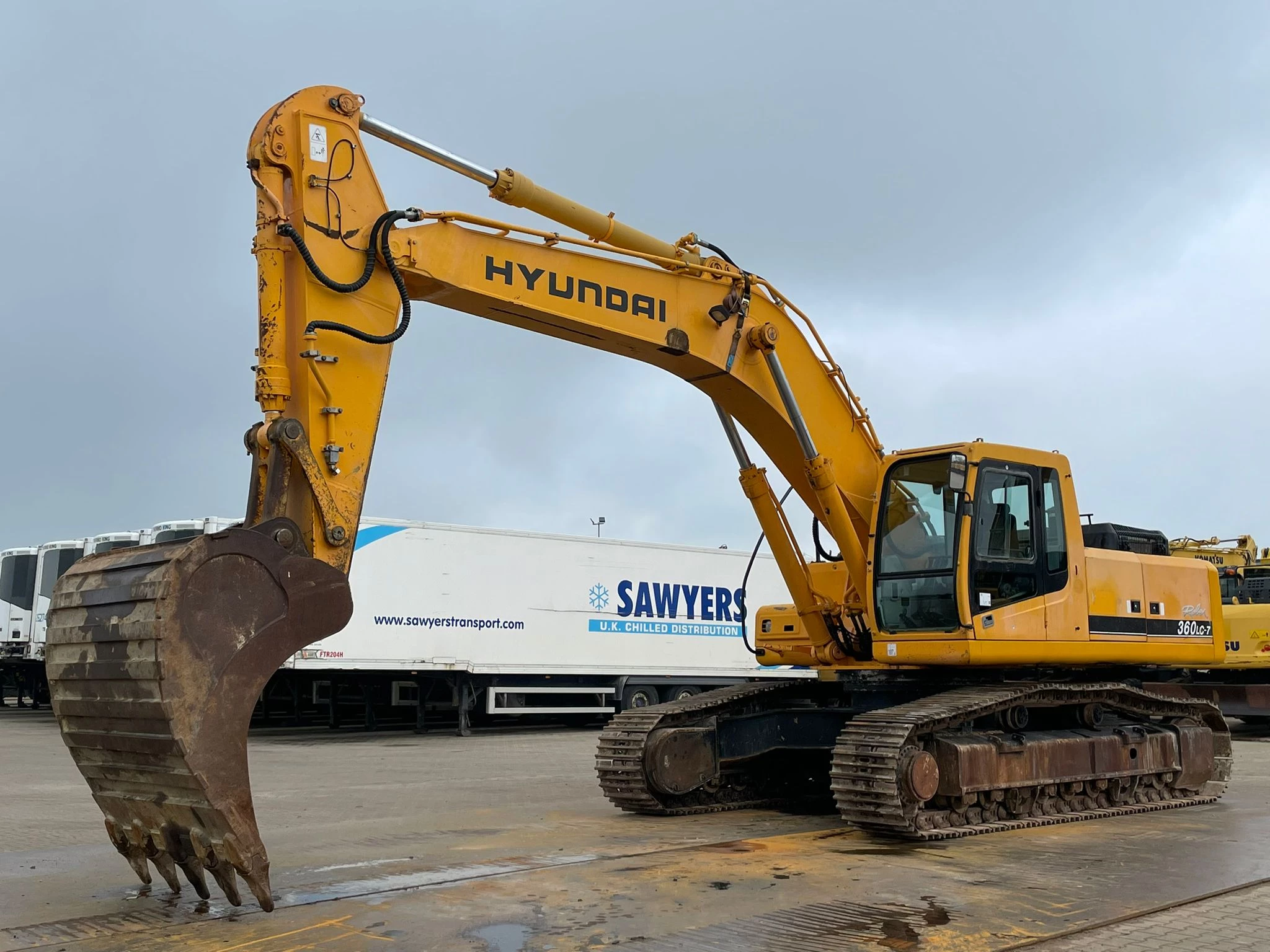 Hyundai R360LC-7 2005 imagem 2