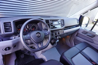 Volkswagen Crafter 2022 - 35 140pk L3H2/L2H1 Airco Kunstleder Parkeersensoren Standkachel Bluetooth image 2 thumbnail