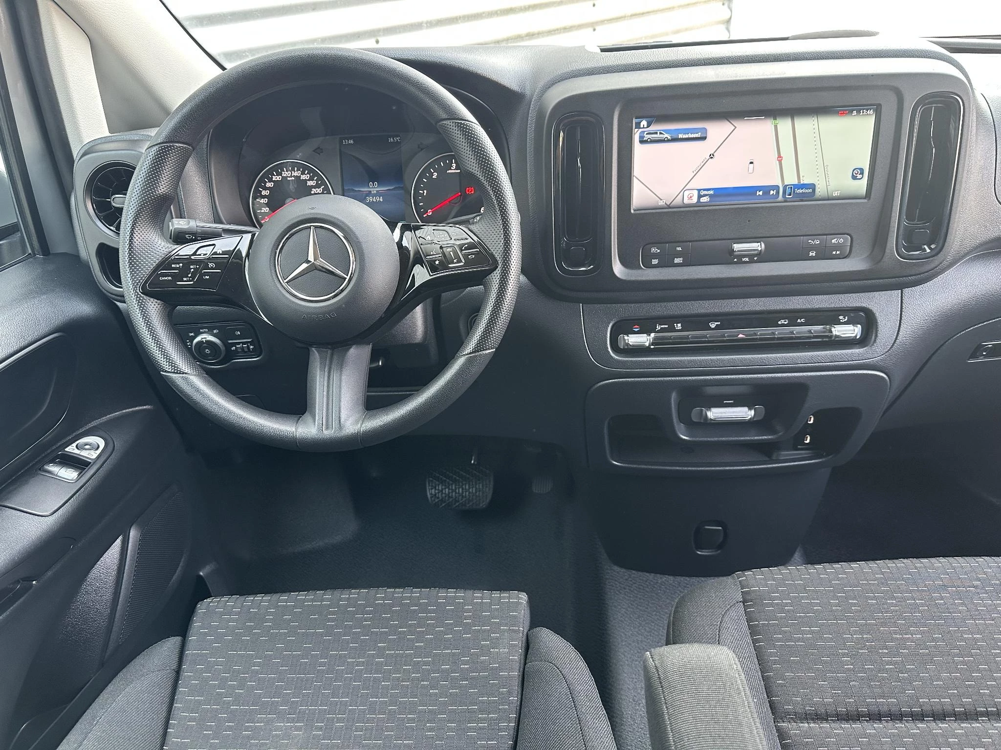 Mercedes-Benz Vito 2024 - 116 CDI L3 Automaat Airco Navigatie Camara Bild 5