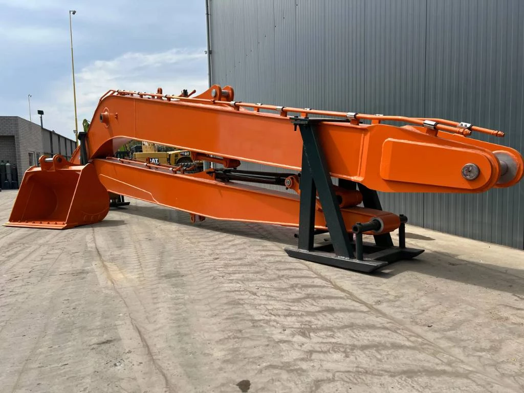 Hitachi 2026 - ZX200 18m Set Long Reach Equipment afbeelding 2