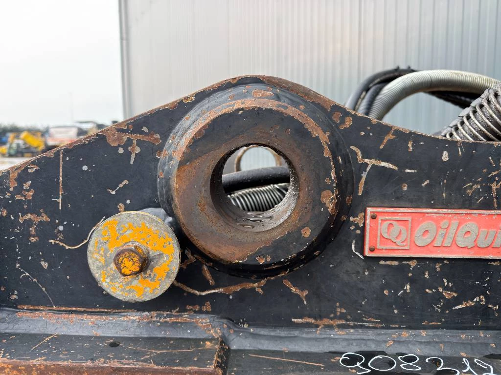 OilQuick 2010 - OQ80 - M318D / M320F / M322D / 320D / 320E / 323D immagine 10