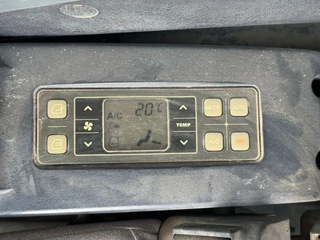 Hyundai Robex 180W-9A 2015 - N/A image 31