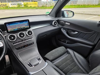 Mercedes-Benz GLC 2021 - Mercedes-Benz 300 de 4MATIC - AMG pakket - Black edition obrazek 23