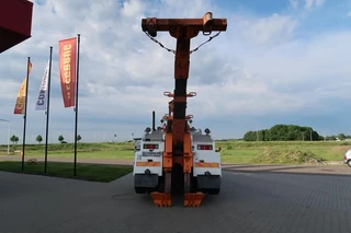 Volvo VNL 1993 - NL 10 Towing and recovery vehicle - 6x4 - 1993 - Complete! obrazek 3