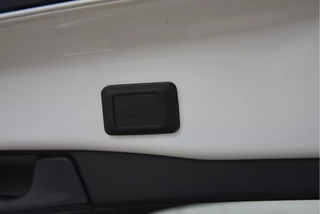 Toyota RAV4 2024 - 2.5 Hybrid Style + Bi-Tone zdjecie 11