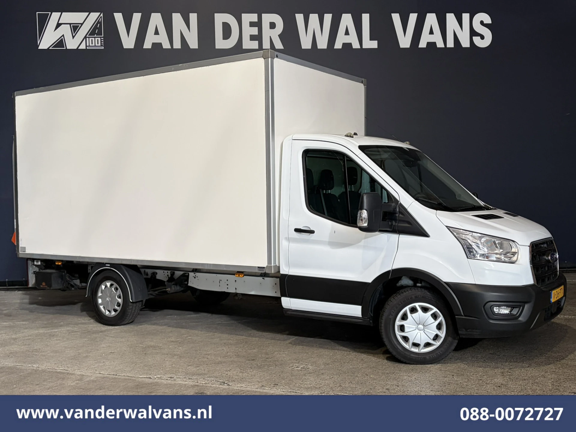 Ford Transit 2022 - 2.0 TDCI 160pk Bakwagen Laadklep Euro6 Airco | 1040kg laadvermogen | Cruisecontrol | Verwarmde Voorruit obrázek 1