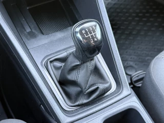Volkswagen Caddy 2023 - Cargo 2.0 TDI Comfortline / L1H1 / 1e EIG. / ZEER NETJES !! / AIRCO / CRUISE / TREKHAAK / INRICHTING / PDC bild 18