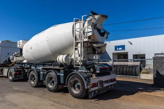 Renders N/A 2012 - BETON MIXER 12M3 + MOTOR (MALAXEUR/MISCHER) zdjecie 3