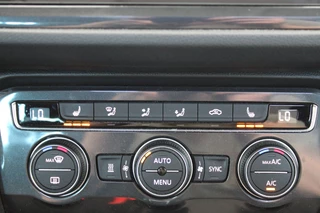 Volkswagen Tiguan 2018 - 2.0 TSI 4Motion Highline R-Line PANORAMADAK VIRTUAL ACC TREKHAAK image 23