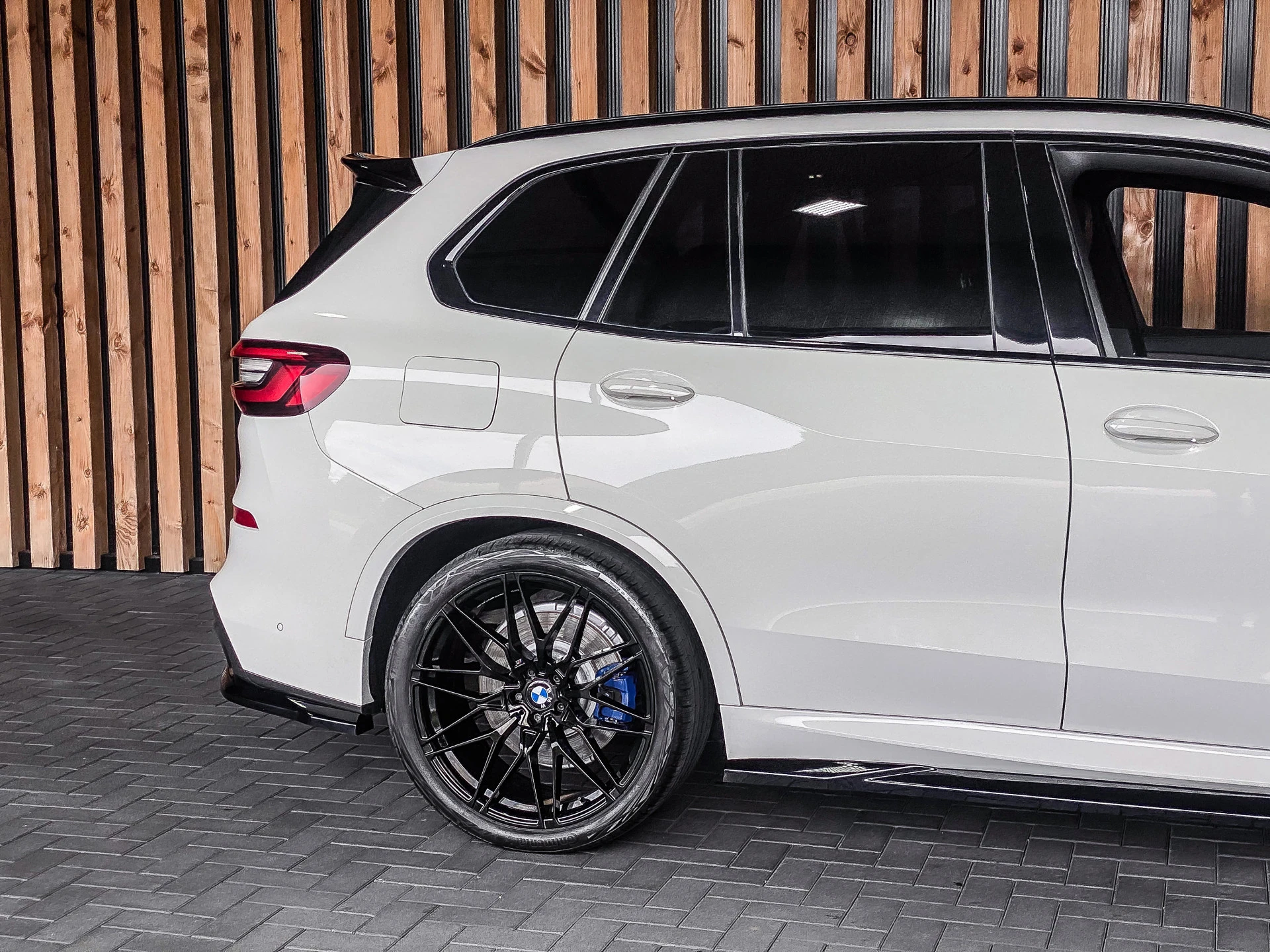 BMW X5 2022 - xDrive45e 394PK Automaat High Executive M-Sport afbeelding 41