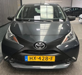 Toyota Aygo 2016 - 1.0 VVT-i x-now 2e Eigenaar - NAP - Cruise - Airco bild 5