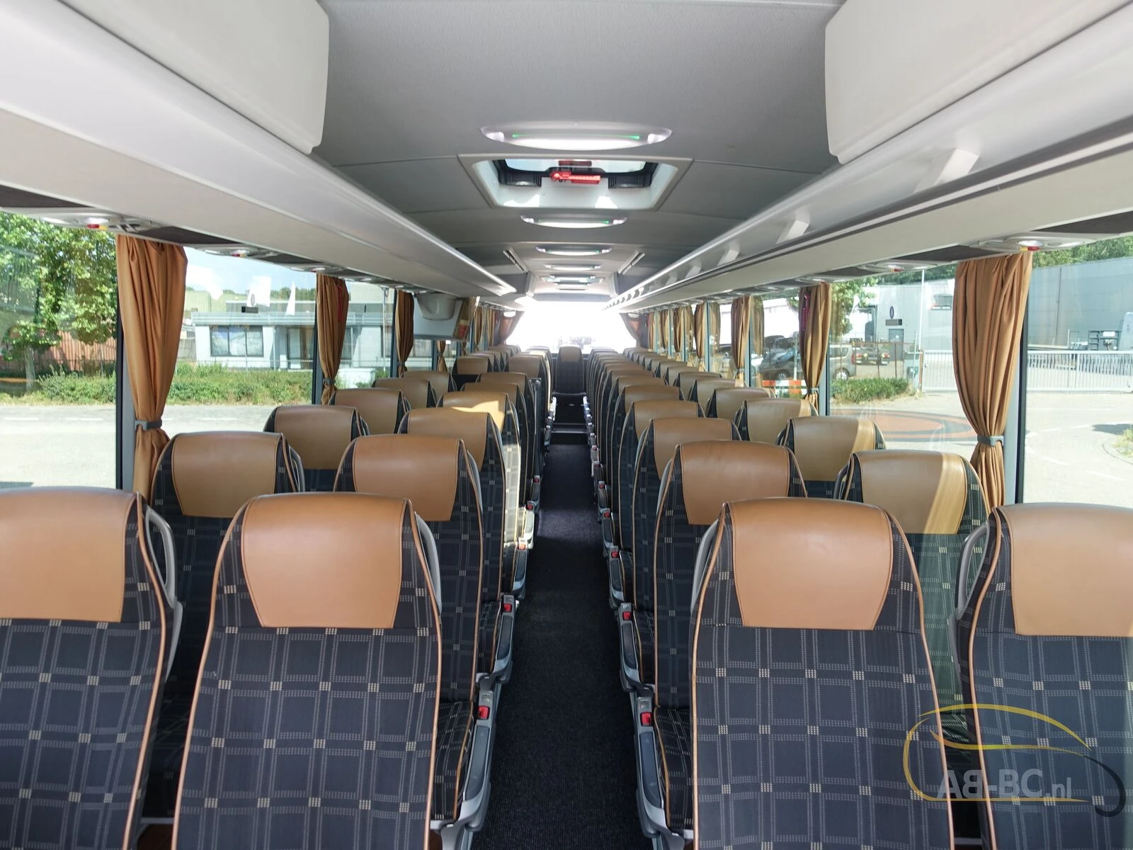 Mercedes-Benz Tourismo RHD-L, 62 Seats, Euro 6 2015 afbeelding 75