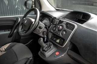 Renault Kangoo 2018 - **1.5 dCi | Goed onderhouden | Airco | Cruise | Trekhaak** afbeelding 2 miniatuur